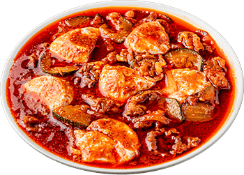 순두부와 애호박을 넣은 붉은 제육 순두부찌개 사진